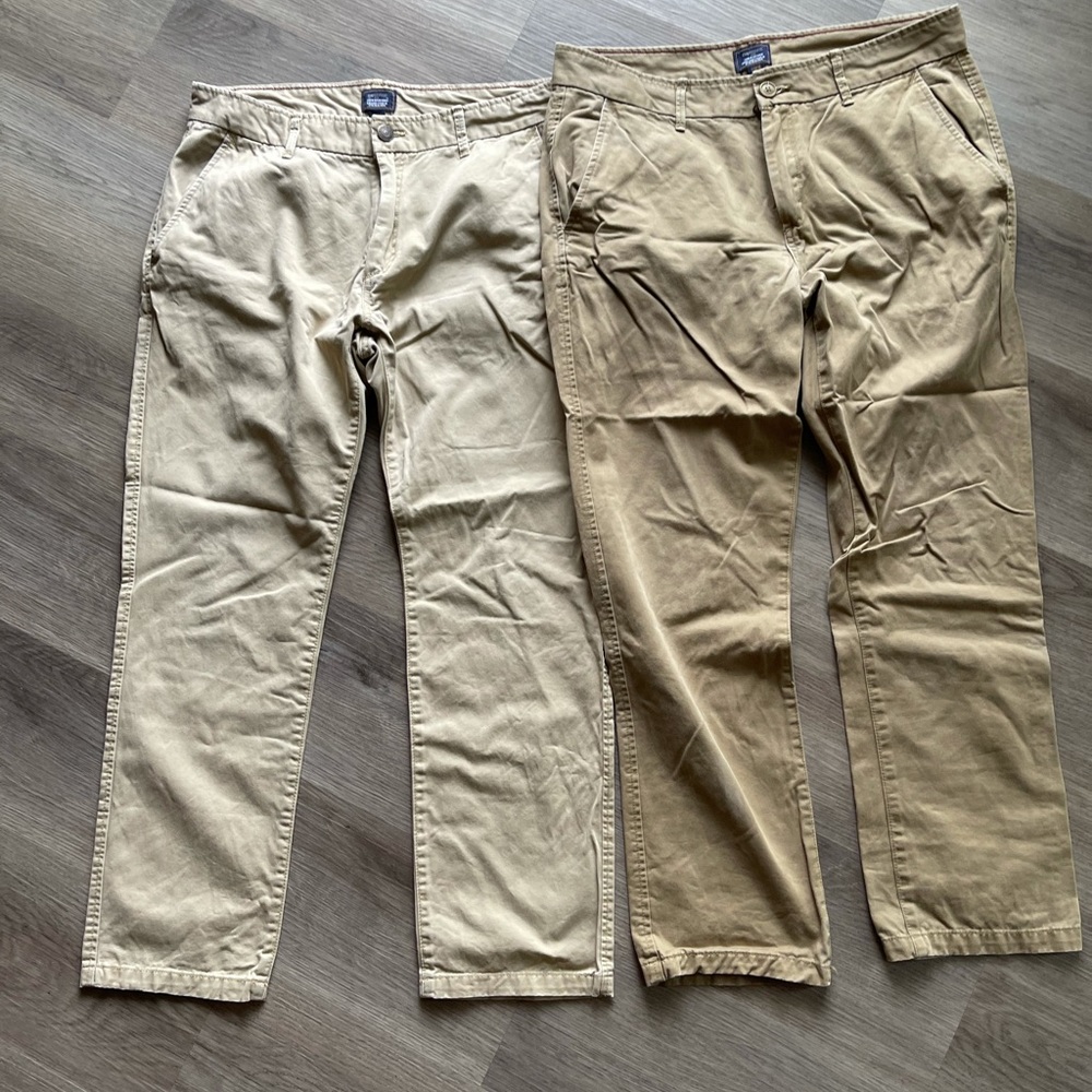 Men’s 34x30 Gap Khakis